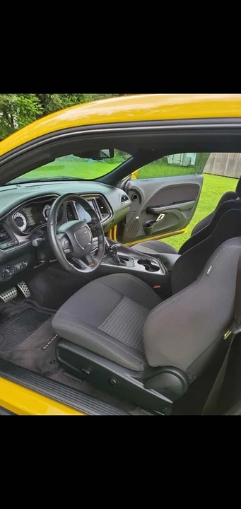 2017 Dodge Challenger 3rd Gen - Image 12 of 20