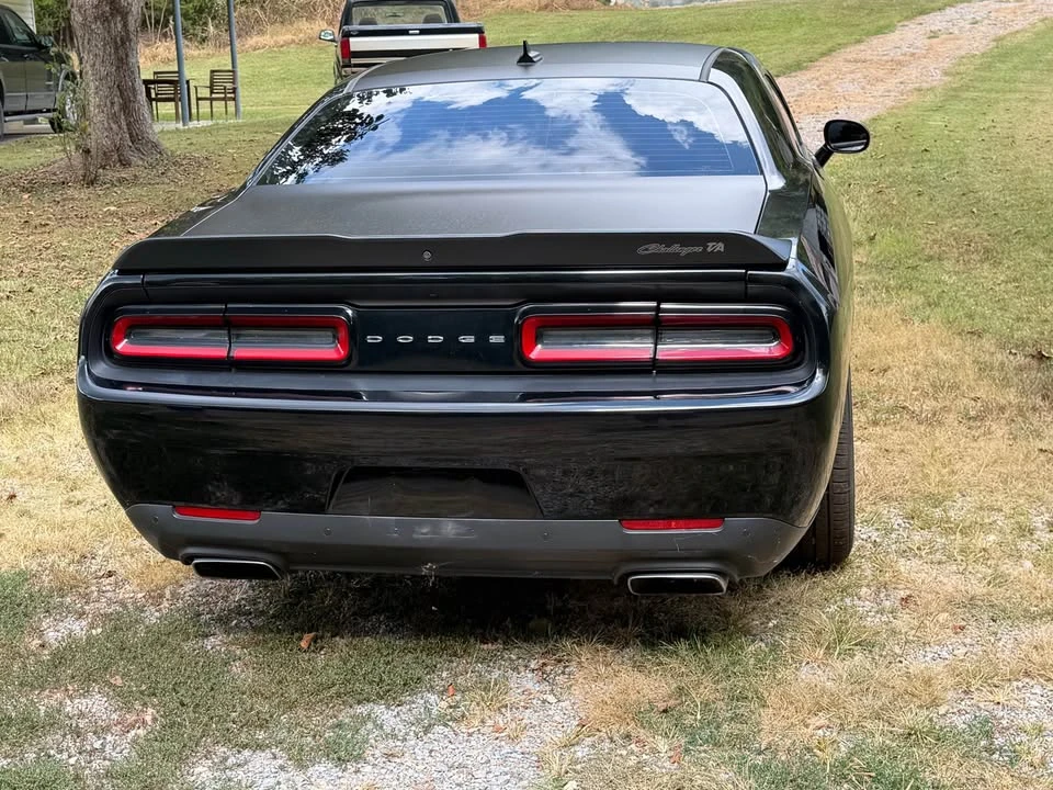 2017 Dodge Challenger 3rd Gen - Image 4 of 7