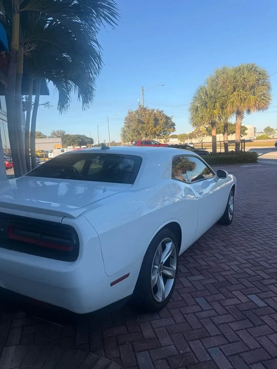 2017 Dodge Challenger 3rd Gen - Image 3 of 8