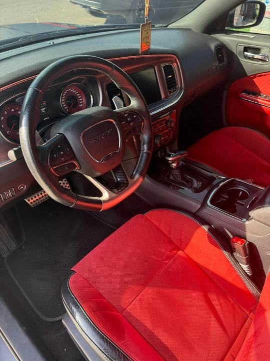2017 Dodge Charger 7th Gen - Image 12 of 17