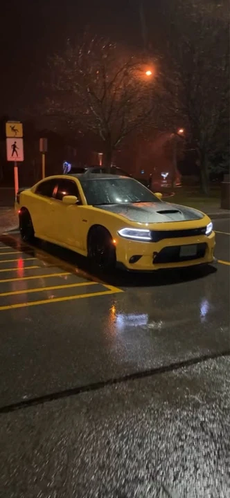 2017 Dodge Charger 7th Gen - Image 2 of 6