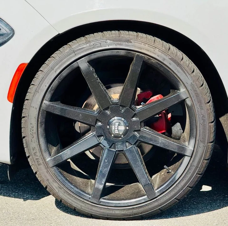 2017 Dodge Charger 7th Gen - Image 9 of 12