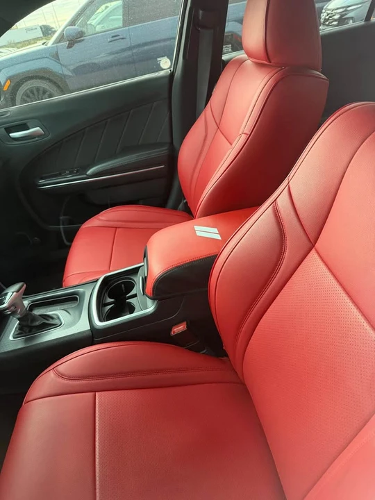 2017 Dodge Charger 7th Gen - Image 4 of 5