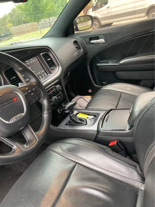 2017 Dodge Charger 7th Gen - Image 5 of 6