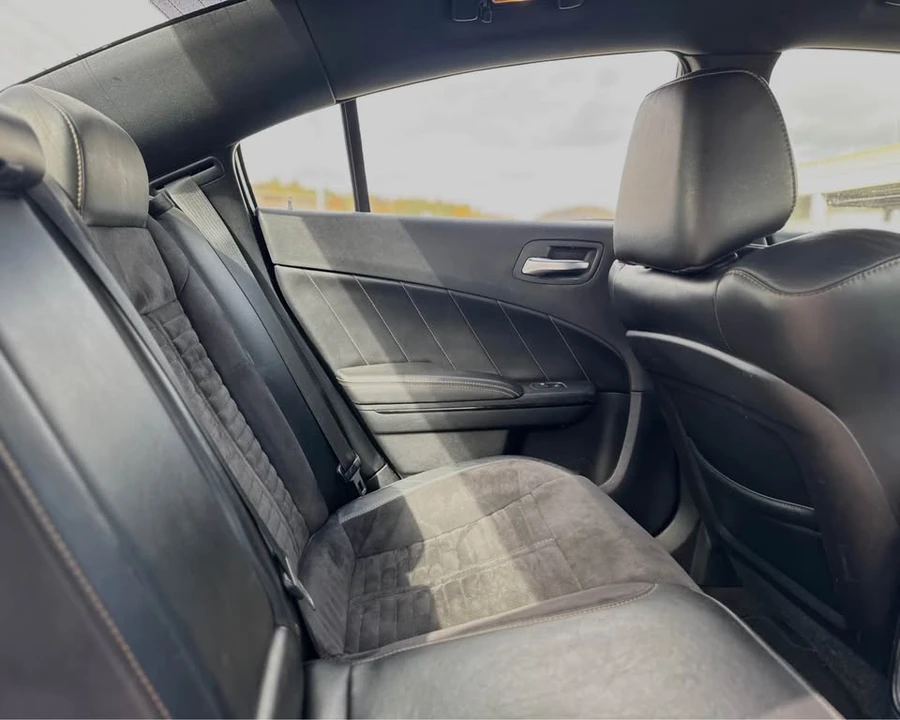 2017 Dodge Charger 7th Gen - Image 12 of 19