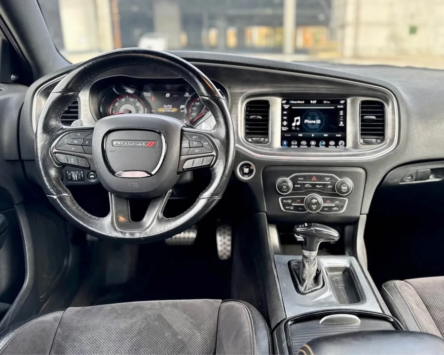 2017 Dodge Charger 7th Gen - Image 9 of 19