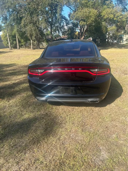 2017 Dodge Charger 7th Gen - Image 2 of 10