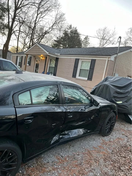 2017 Dodge Charger 7th Gen - Image 2 of 2