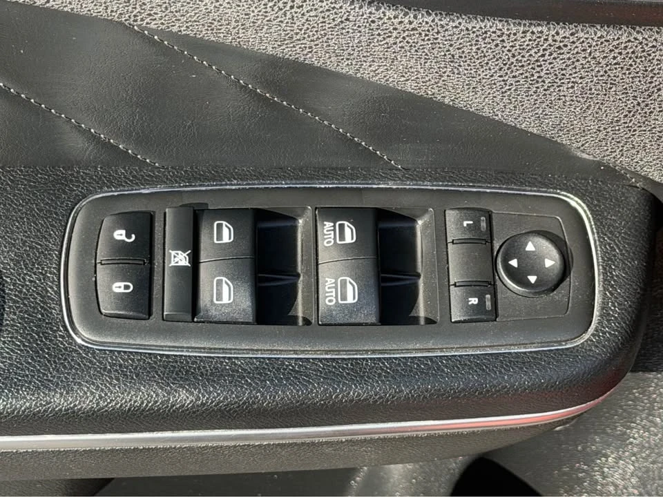2017 Dodge Charger 7th Gen - Image 11 of 20