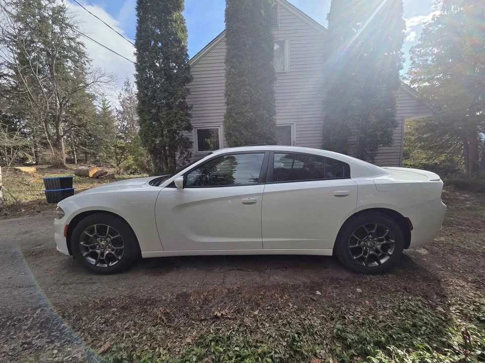 2017 Dodge Charger - Image 6 of 10