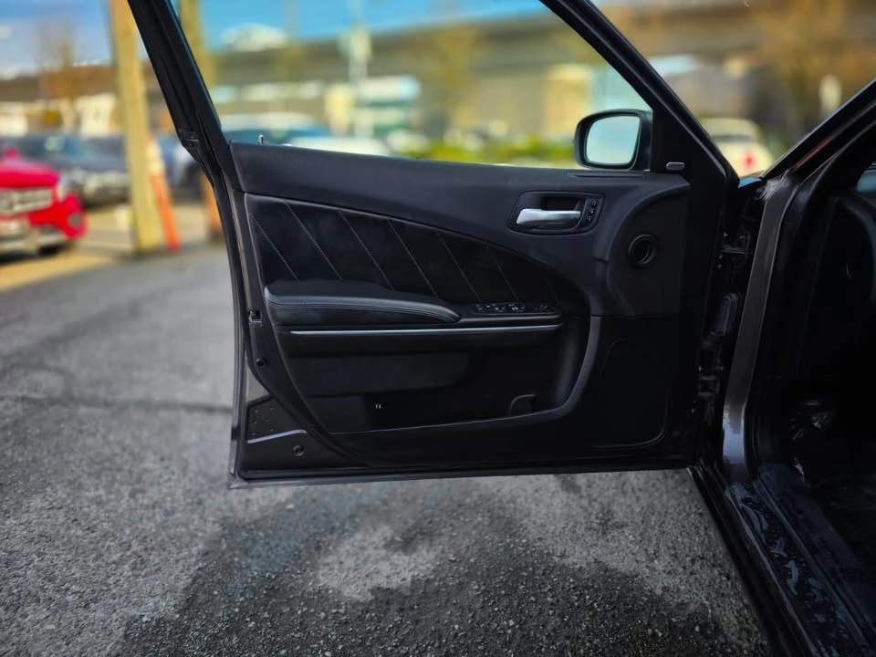 2017 Dodge Charger 7th Gen - Image 7 of 18