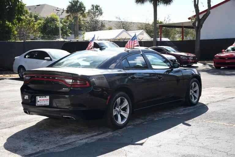 2017 Dodge Charger 7th Gen - Image 4 of 10