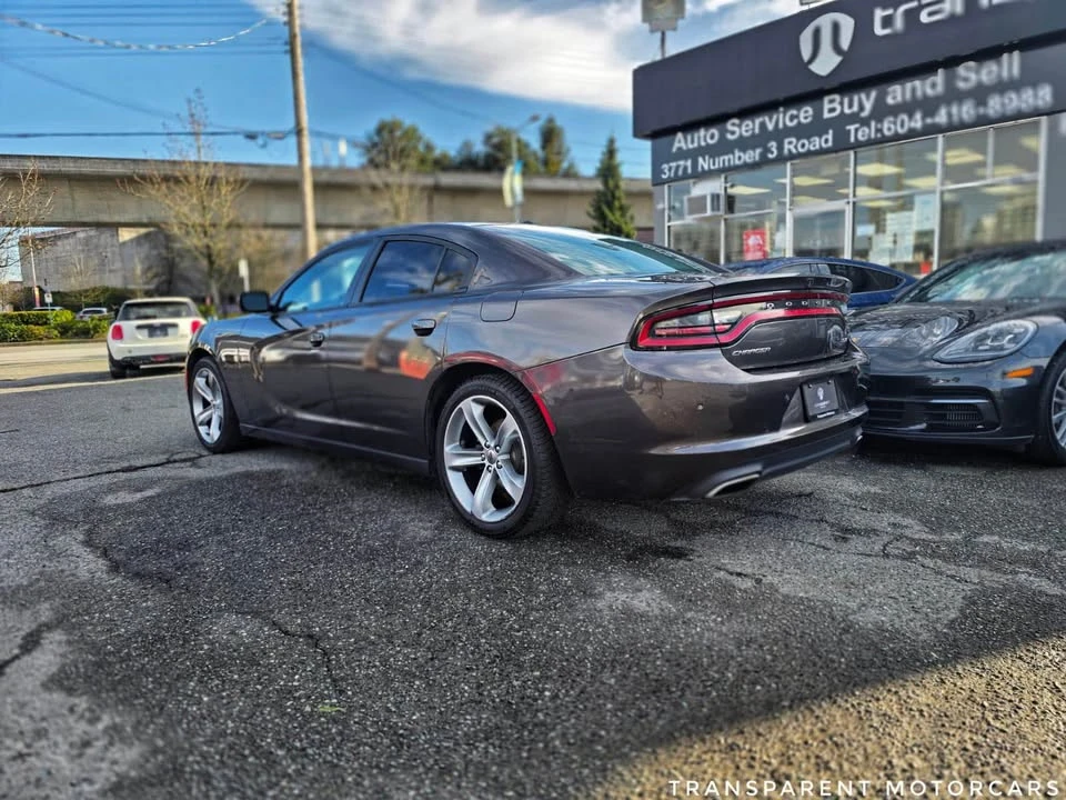 2017 Dodge Charger 7th Gen - Image 4 of 18