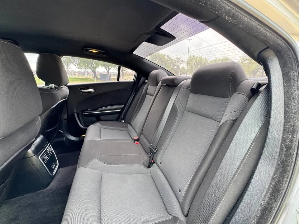 2017 Dodge Charger 7th Gen - Image 15 of 20