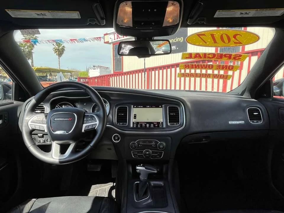 2017 Dodge Charger 7th Gen - Image 11 of 20