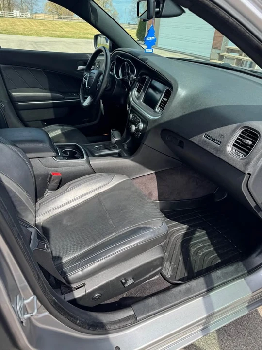 2017 Dodge Charger 7th Gen - Image 7 of 10