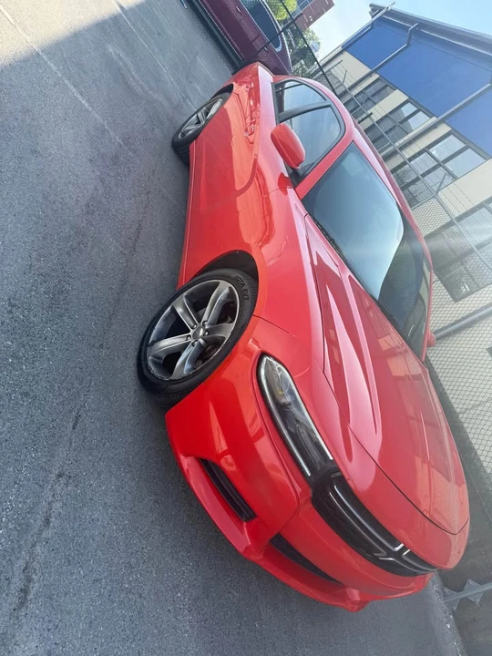 2017 Dodge Charger 7th Gen - Image 2 of 5