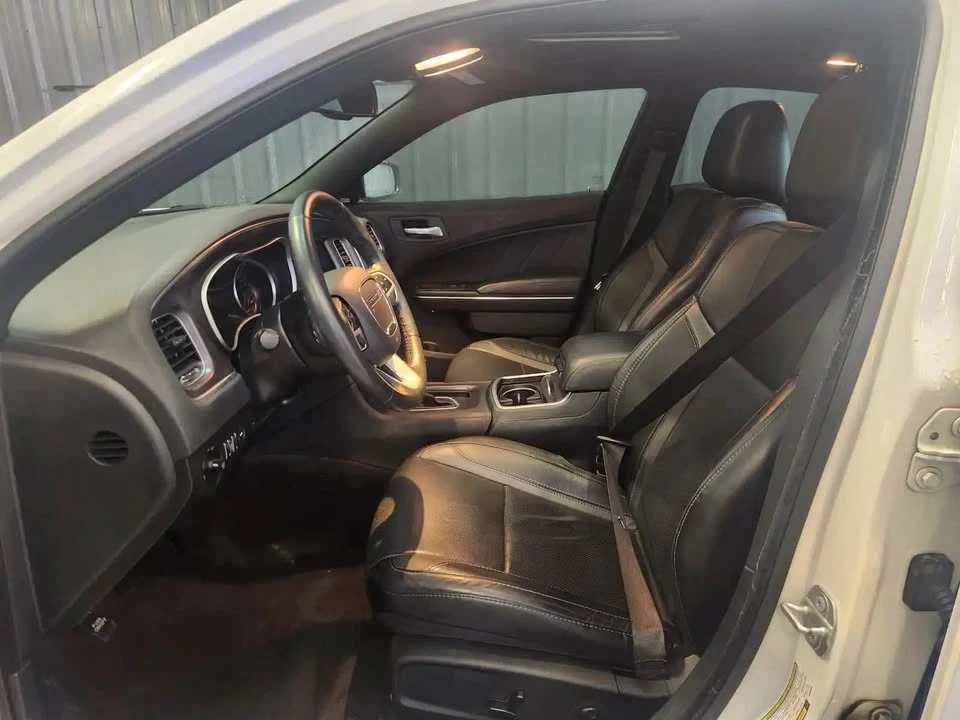 2017 Dodge Charger 7th Gen - Image 11 of 14