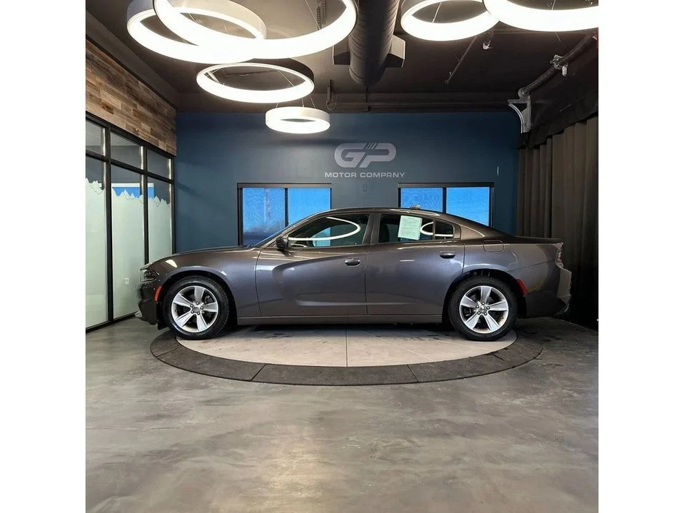 2017 Dodge Charger 7th Gen - Image 16 of 20