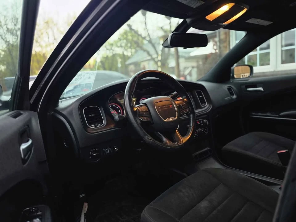 2017 Dodge Charger 7th Gen - Image 2 of 8
