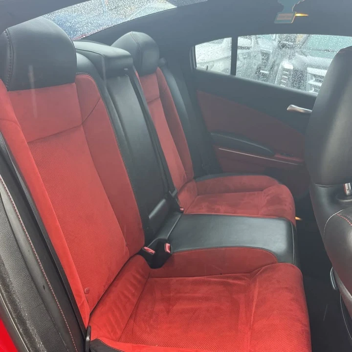 2017 Dodge Charger 7th Gen - Image 10 of 11