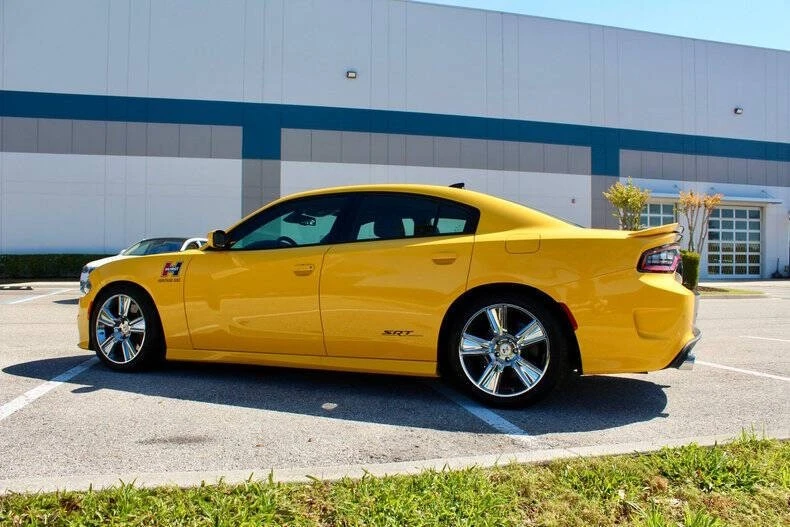 2017 Dodge Charger 7th Gen - Image 11 of 12