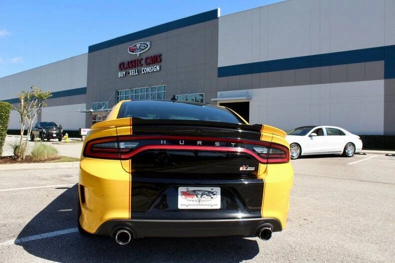 2017 Dodge Charger 7th Gen - Image 13 of 31