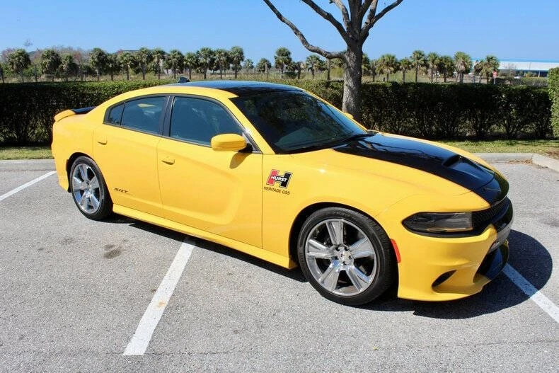 2017 Dodge Charger 7th Gen - Image 23 of 31