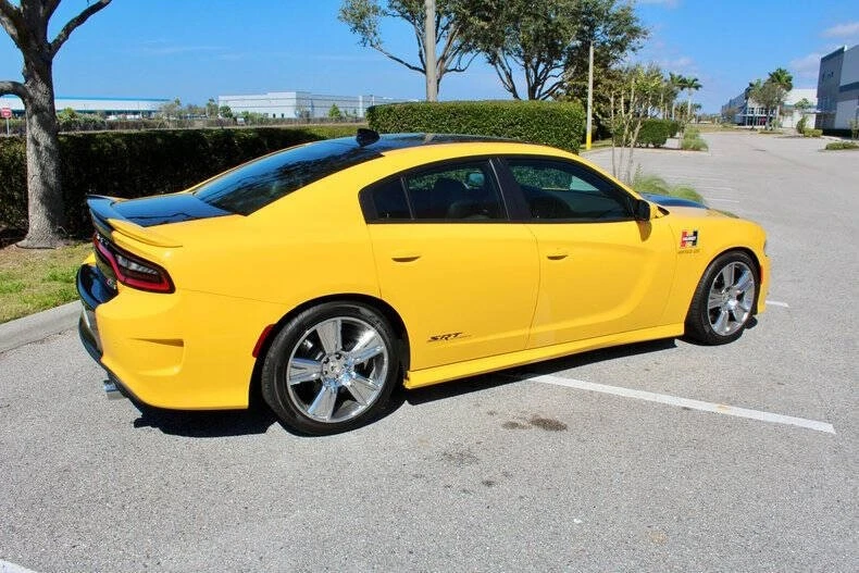 2017 Dodge Charger 7th Gen - Image 20 of 31