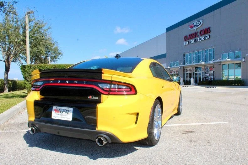 2017 Dodge Charger 7th Gen - Image 16 of 31