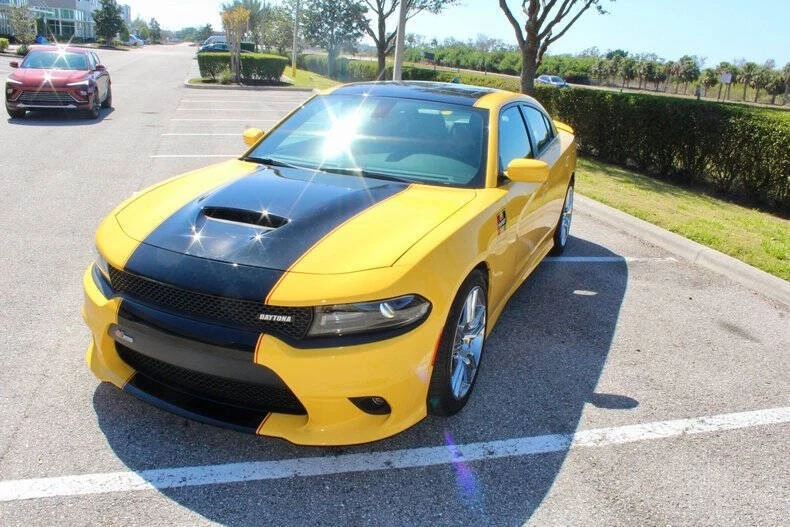 2017 Dodge Charger 7th Gen - Image 26 of 31