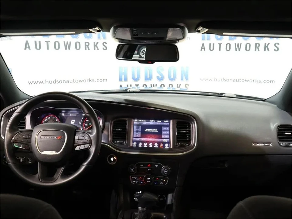 2017 Dodge Charger 7th Gen - Image 23 of 31
