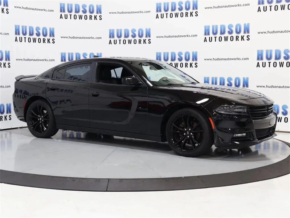 2017 Dodge Charger 7th Gen - Image 8 of 31