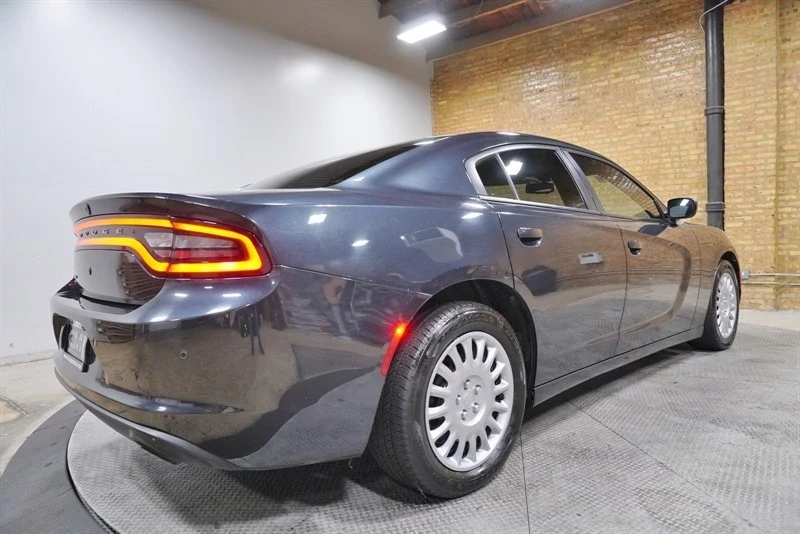 2017 Dodge Charger 7th Gen - Image 10 of 12