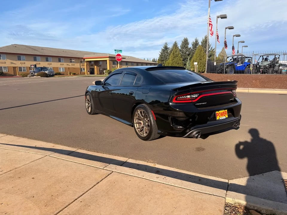 2017 Dodge Charger SRT Hellcat 7th Gen - Image 2 of 7