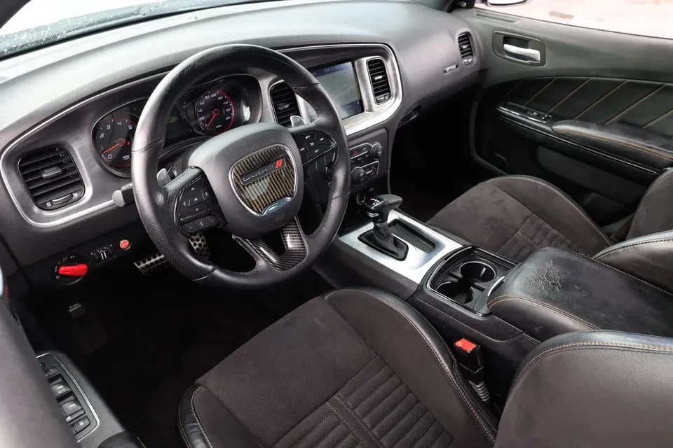 2017 Dodge Charger SRT Hellcat 7th Gen - Image 10 of 19