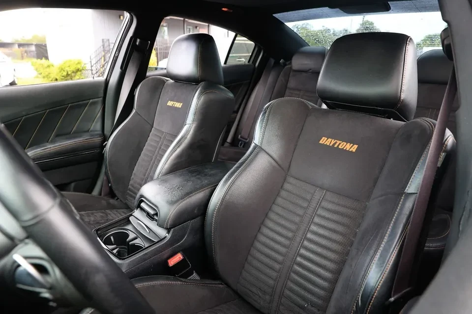 2017 Dodge Charger SRT Hellcat 7th Gen - Image 12 of 19