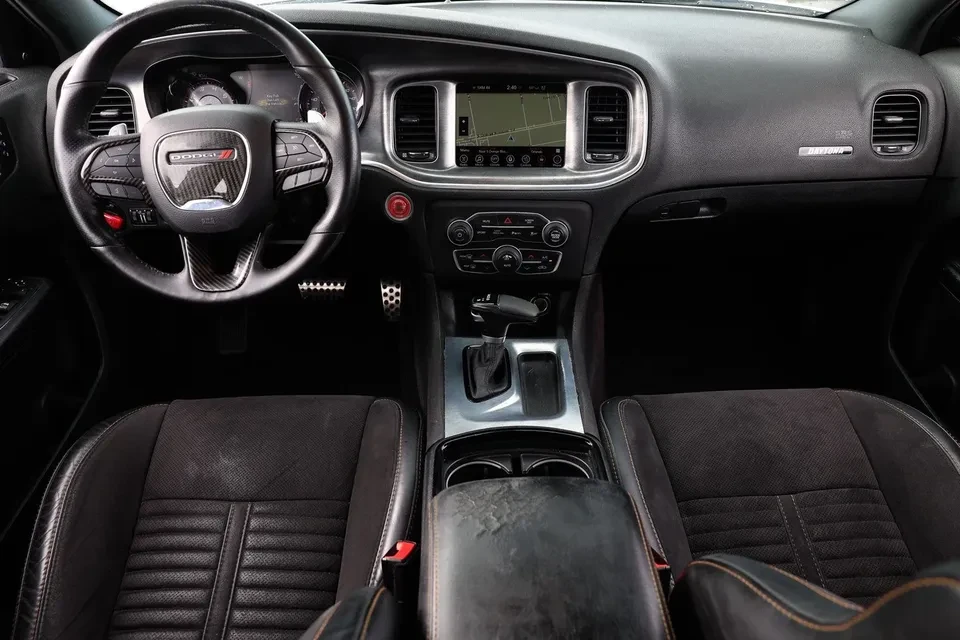 2017 Dodge Charger SRT Hellcat 7th Gen - Image 9 of 19