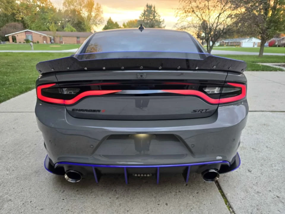 2017 Dodge Charger SRT & 392 7th Gen - Image 5 of 19