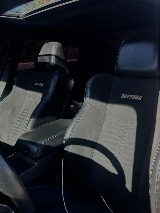 2017 Dodge Charger SRT & 392 7th Gen - Image 5 of 7