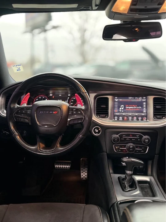 2017 Dodge Charger SRT & 392 7th Gen - Image 6 of 9