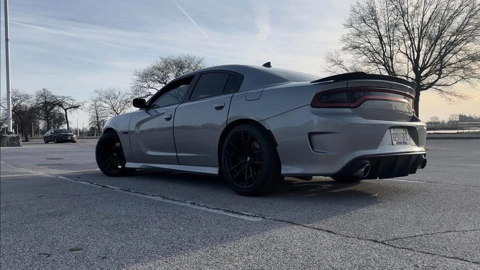 2017 Dodge Charger SRT & 392 7th Gen - Image 8 of 11