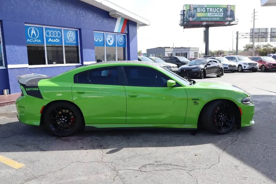 2017 Dodge Charger SRT & 392 7th Gen - Image 3 of 9