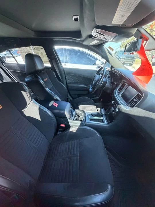 2017 Dodge Charger SRT & 392 7th Gen - Image 12 of 13