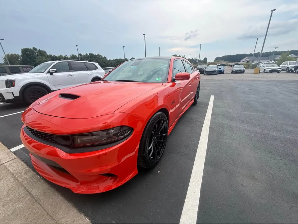 2017 Dodge Charger SRT & 392 7th Gen - Image 4 of 10