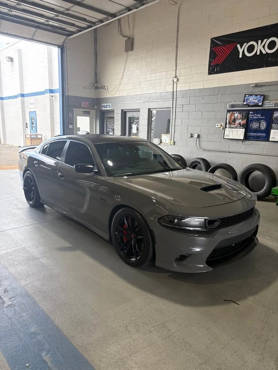 2017 Dodge Charger SRT & 392 7th Gen - Image 2 of 11