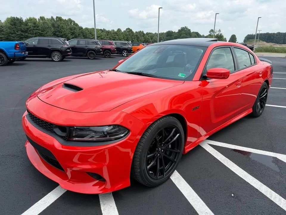 2017 Dodge Charger SRT & 392 7th Gen - Image 5 of 20