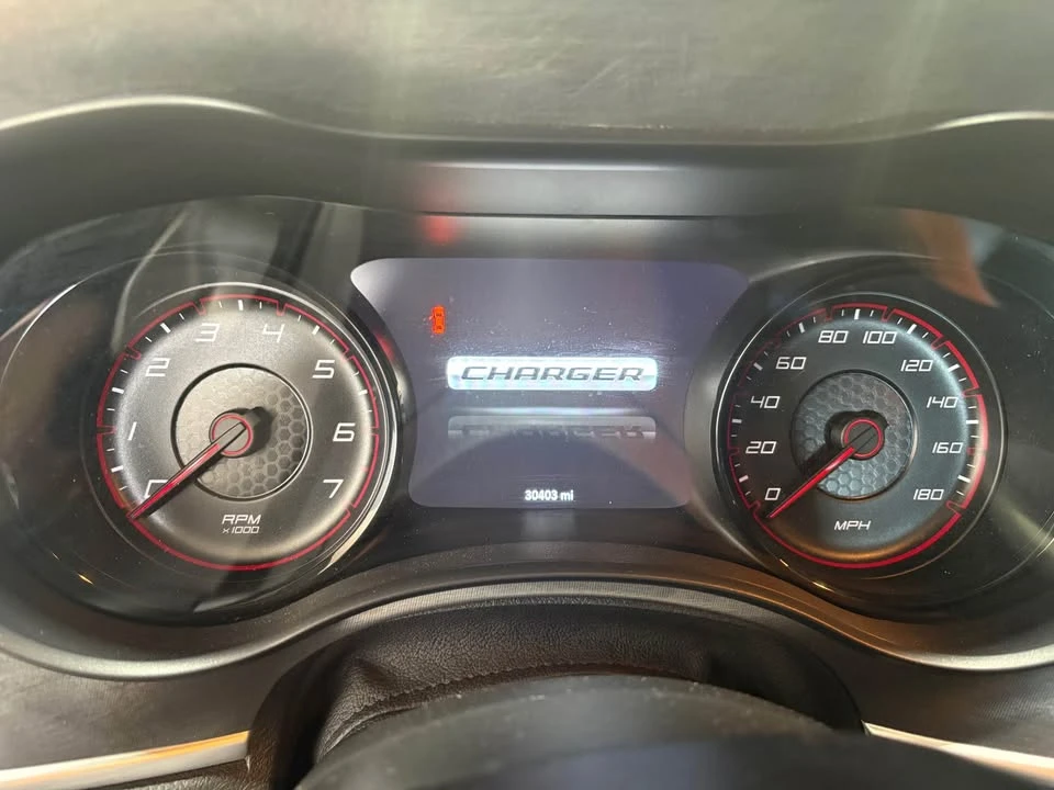 2017 Dodge Charger SRT & 392 7th Gen - Image 10 of 11