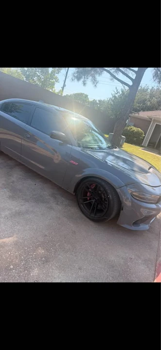 2017 Dodge Charger SRT & 392 7th Gen - Image 3 of 5