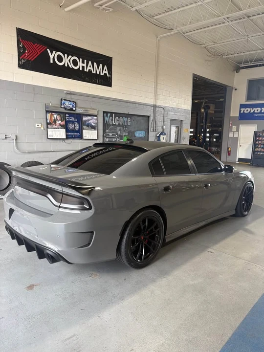 2017 Dodge Charger SRT & 392 7th Gen - Image 3 of 11